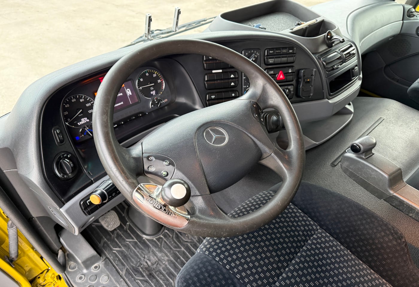 MOTO6625_2808712 vehicle image