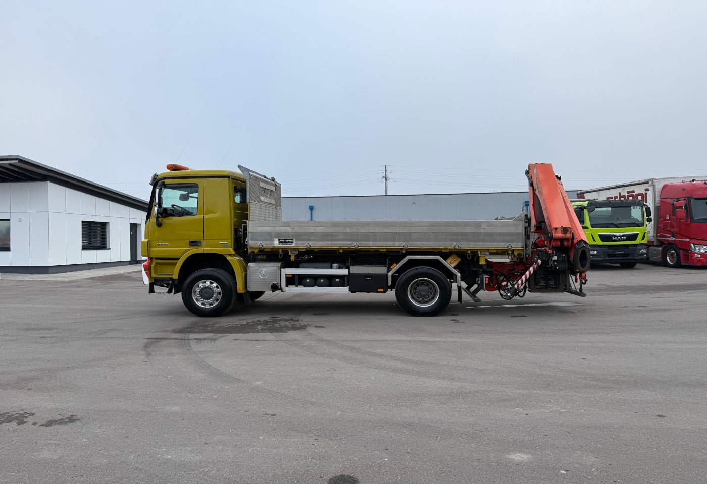 MOTO6625_2808712 vehicle image