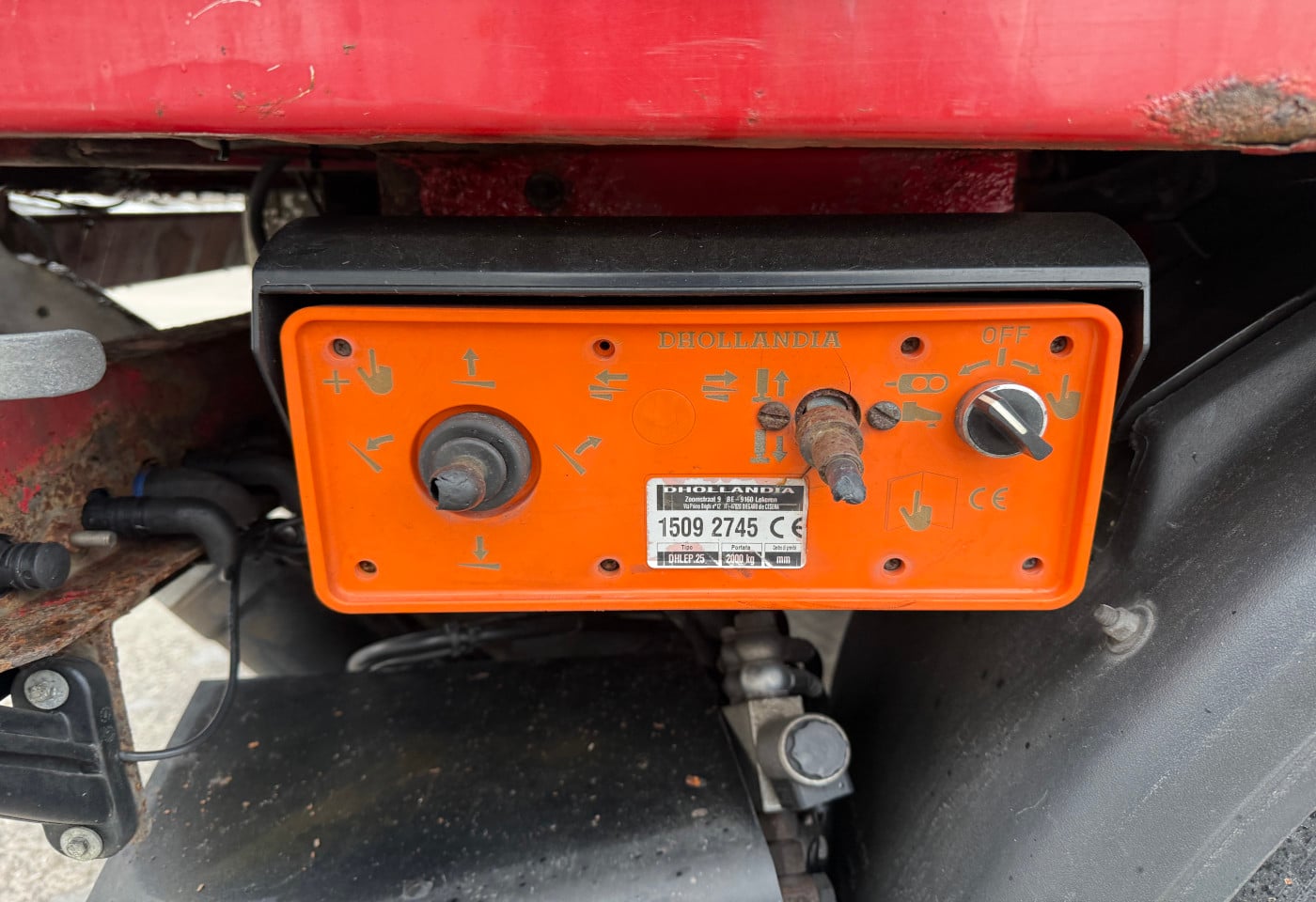 MOTO6625_2809974 vehicle image