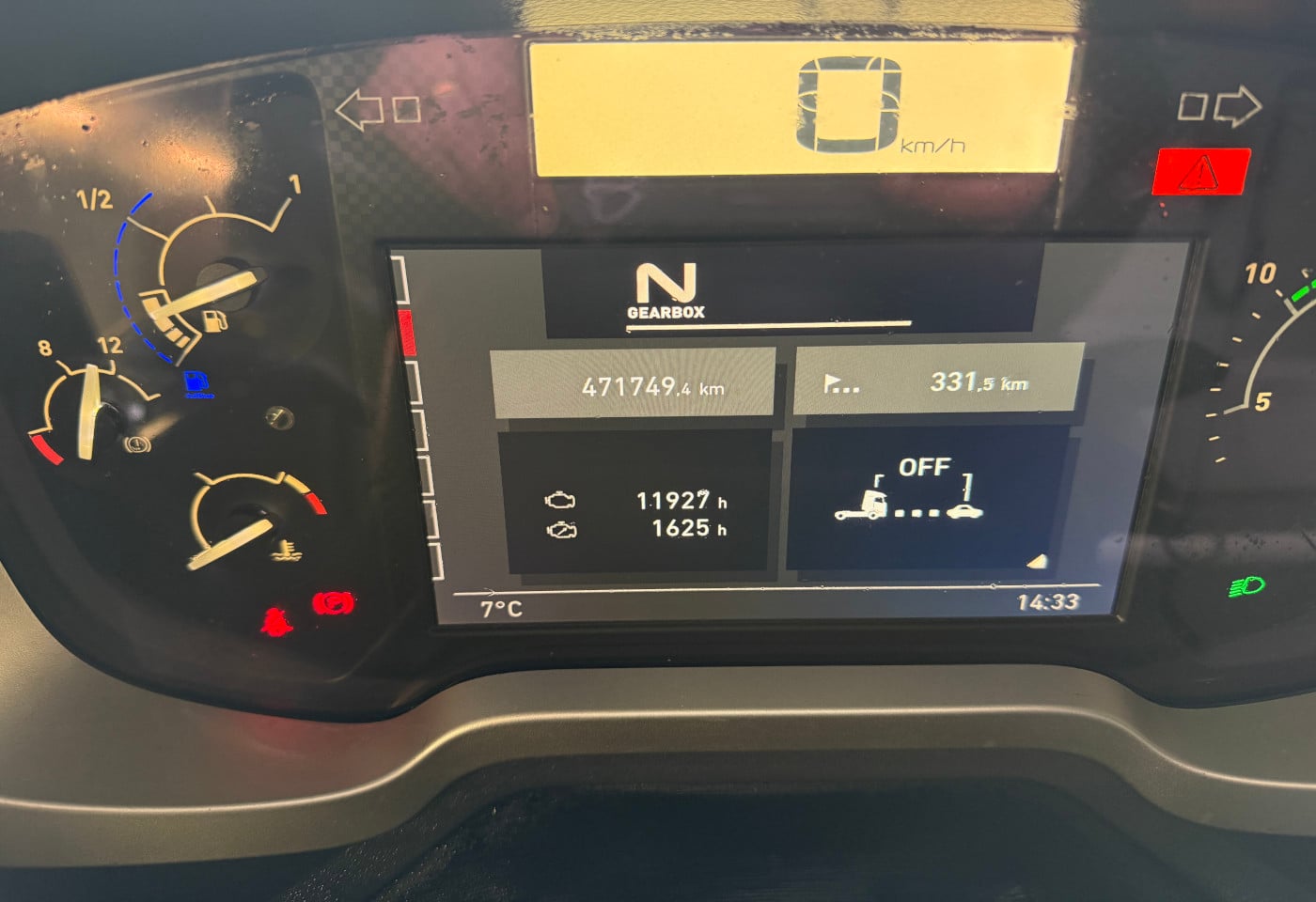 MOTO6625_2810776 vehicle image