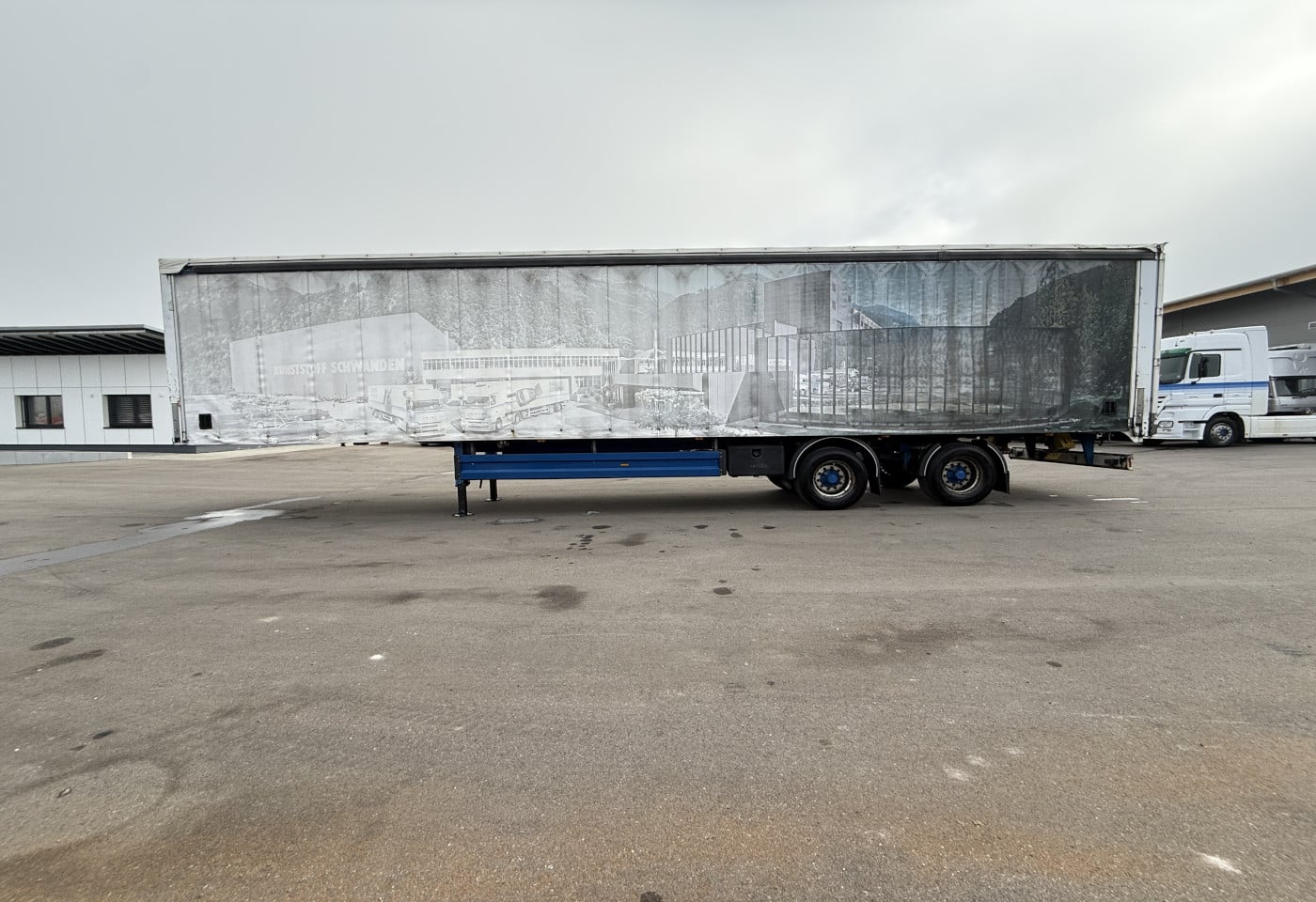 MOTO6625_2815824 vehicle image