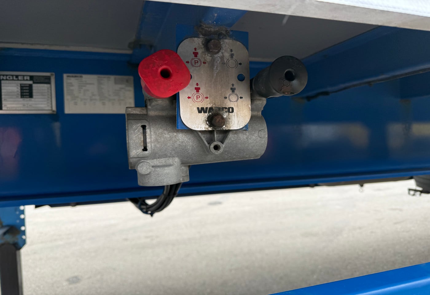 MOTO6625_2815824 vehicle image