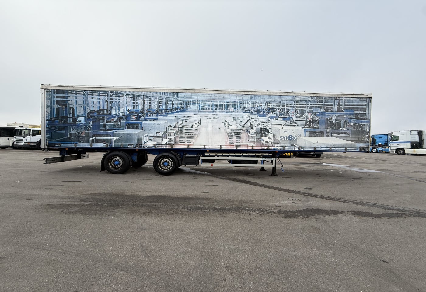 MOTO6625_2815570 vehicle image