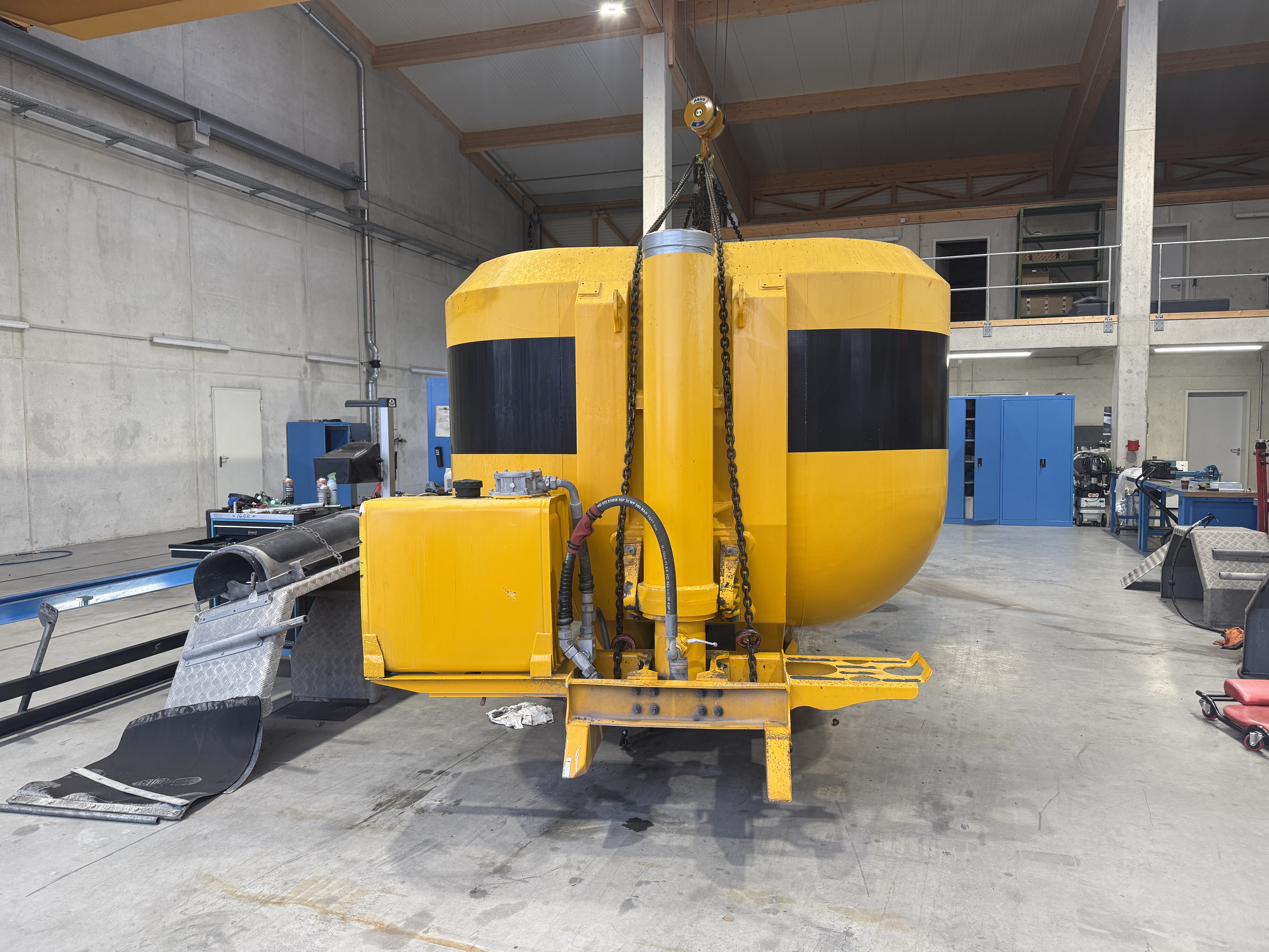 MOTO6625_2825638 vehicle image