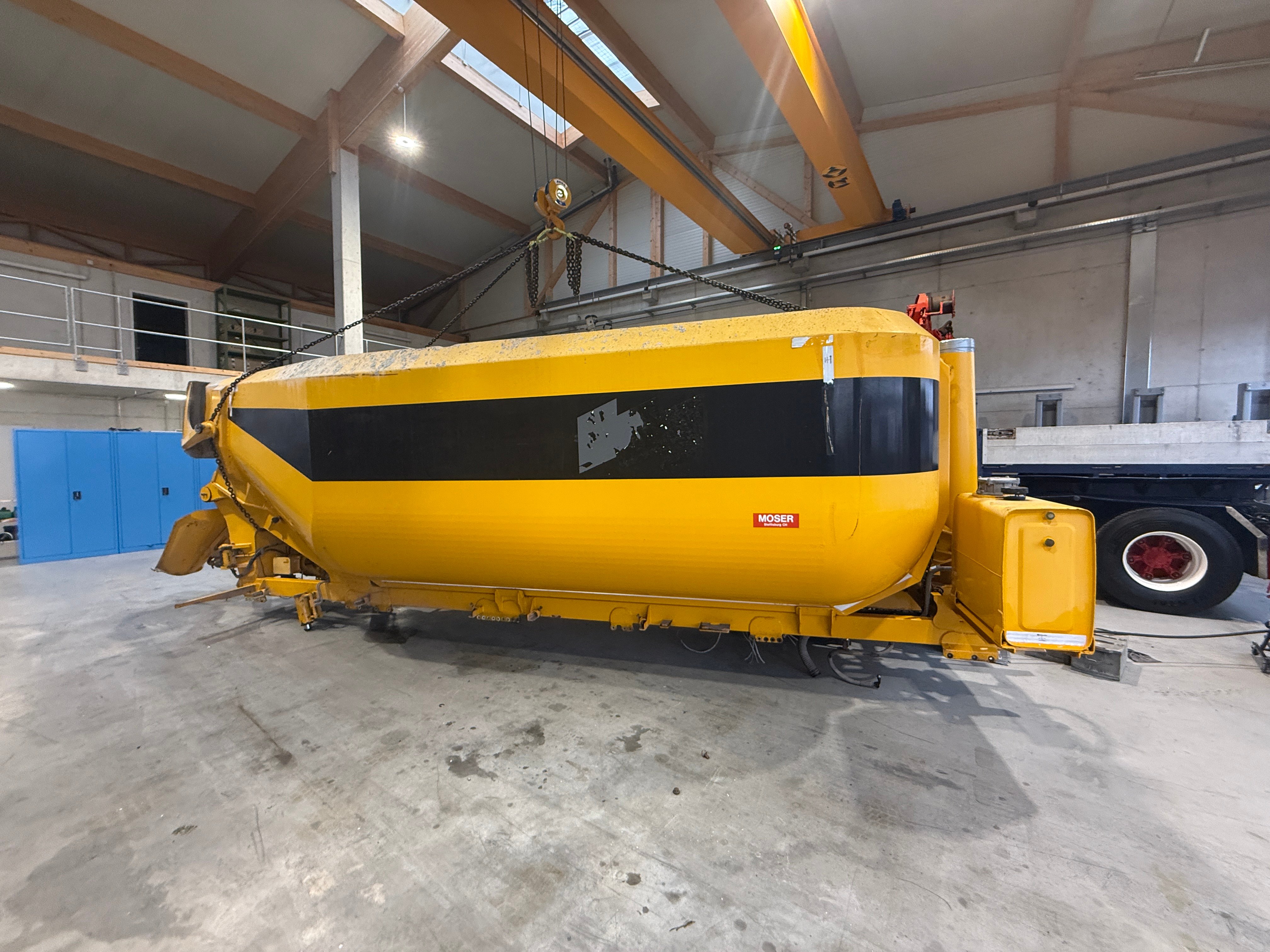 MOTO6625_2825638 vehicle image