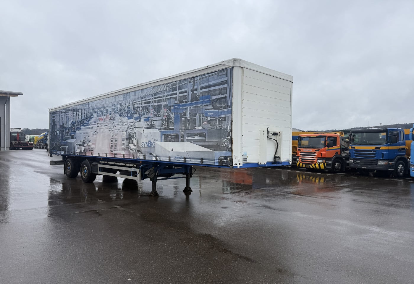 MOTO6625_2816484 vehicle image