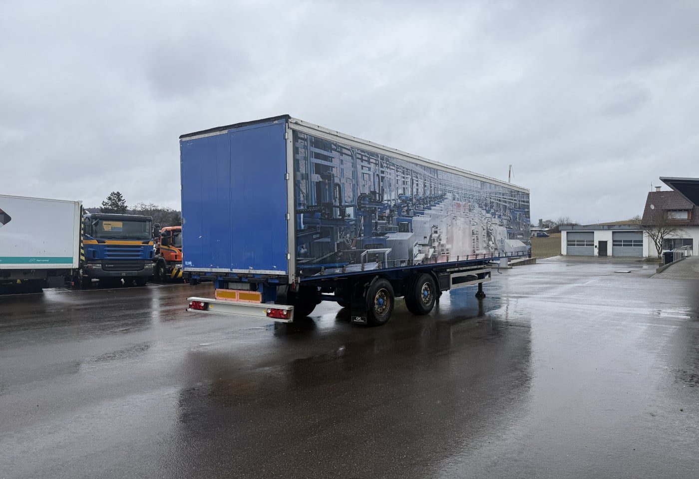 MOTO6625_2816484 vehicle image