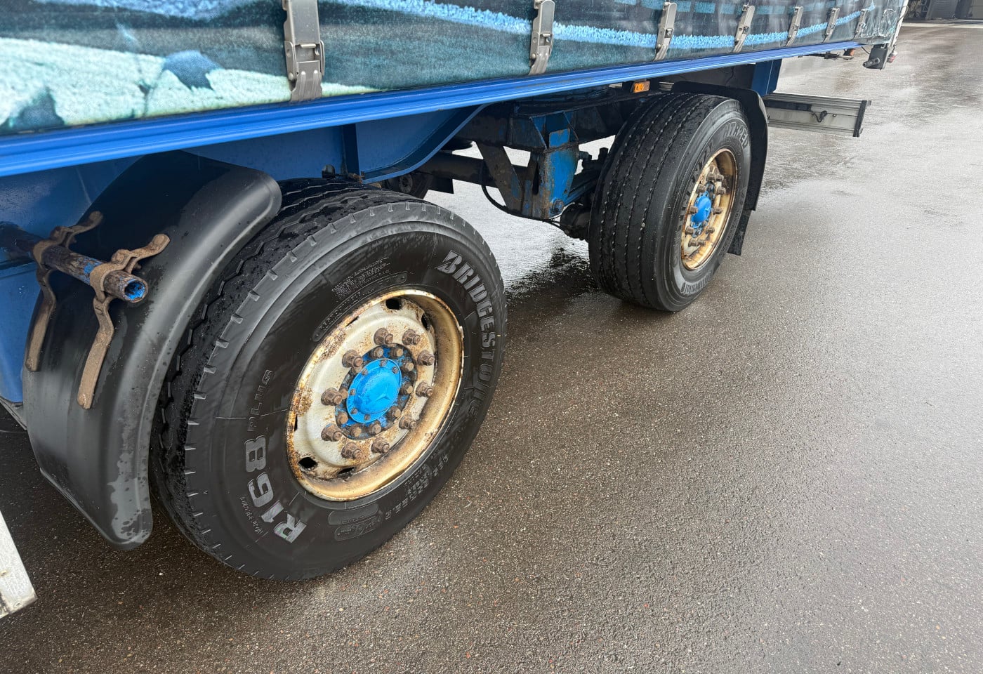 MOTO6625_2816484 vehicle image