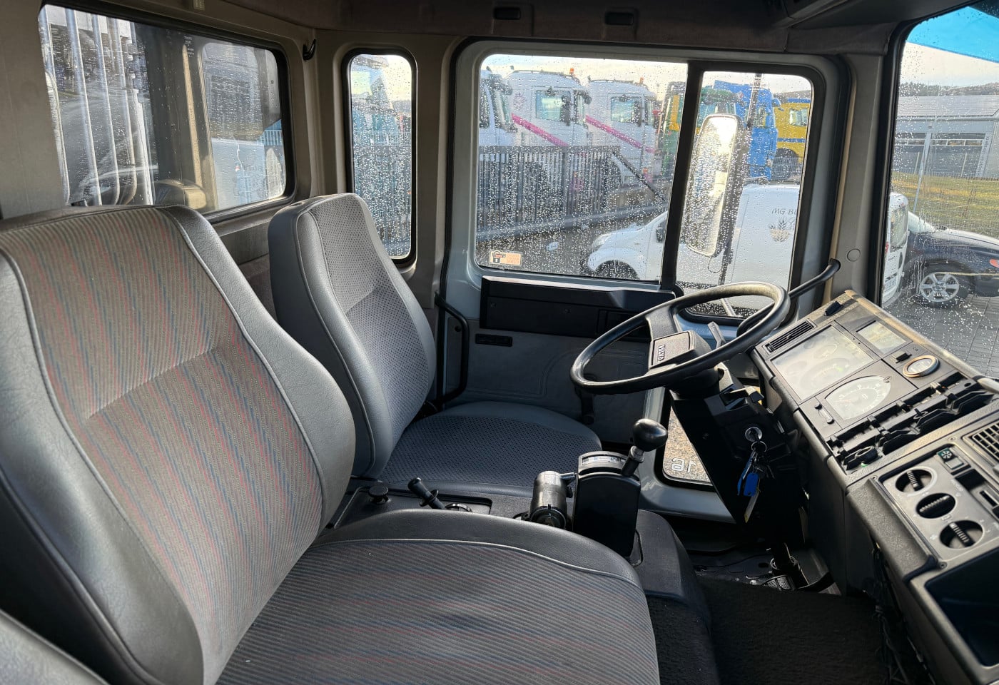 MOTO6625_2820205 vehicle image