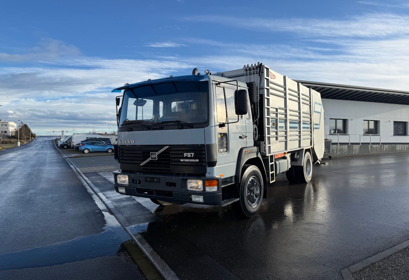 MOTO6625_2820205 vehicle image