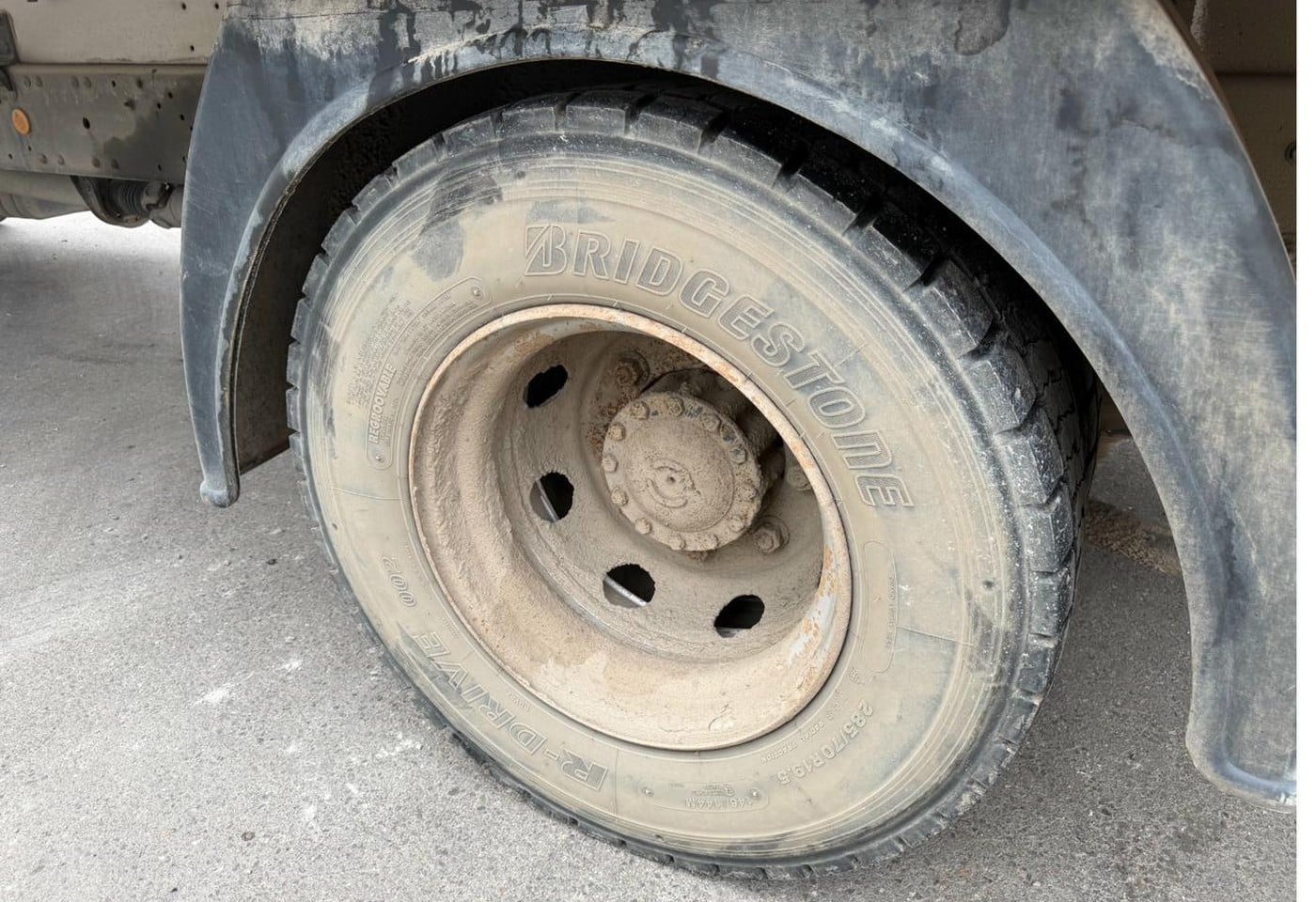 MOTO6625_2836931 vehicle image