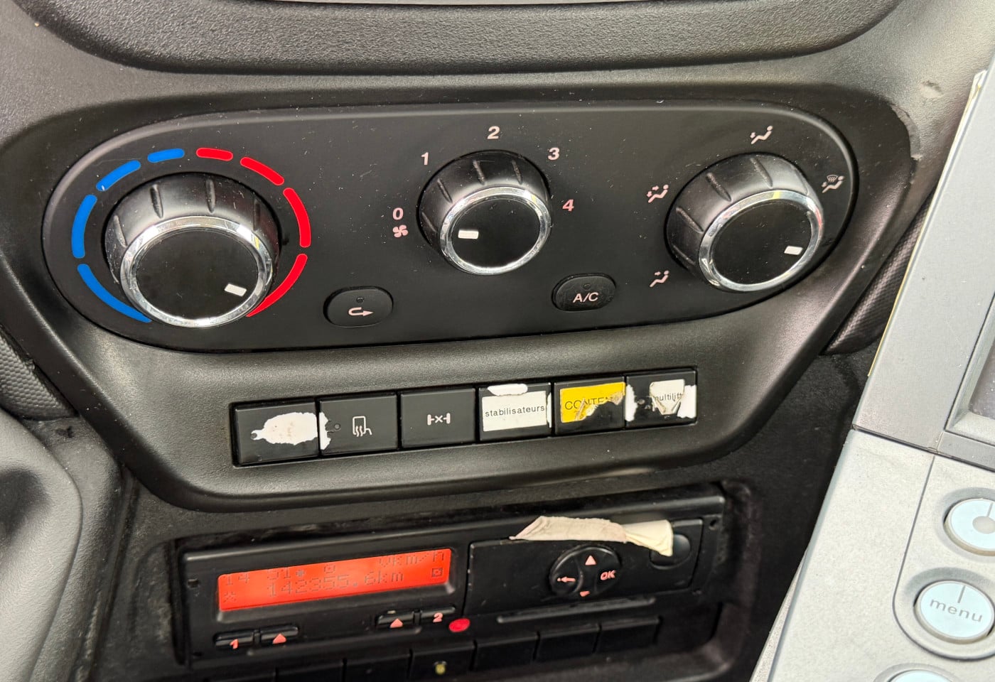 MOTO6625_2821074 vehicle image