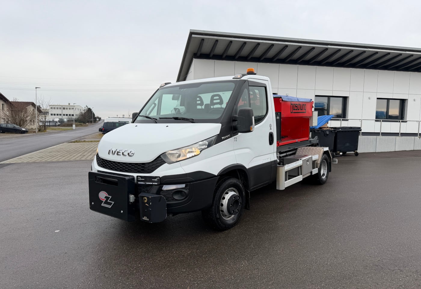 MOTO6625_2821074 vehicle image