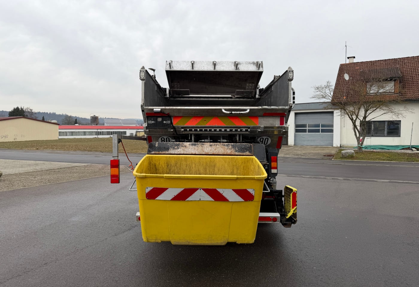 MOTO6625_2821075 vehicle image