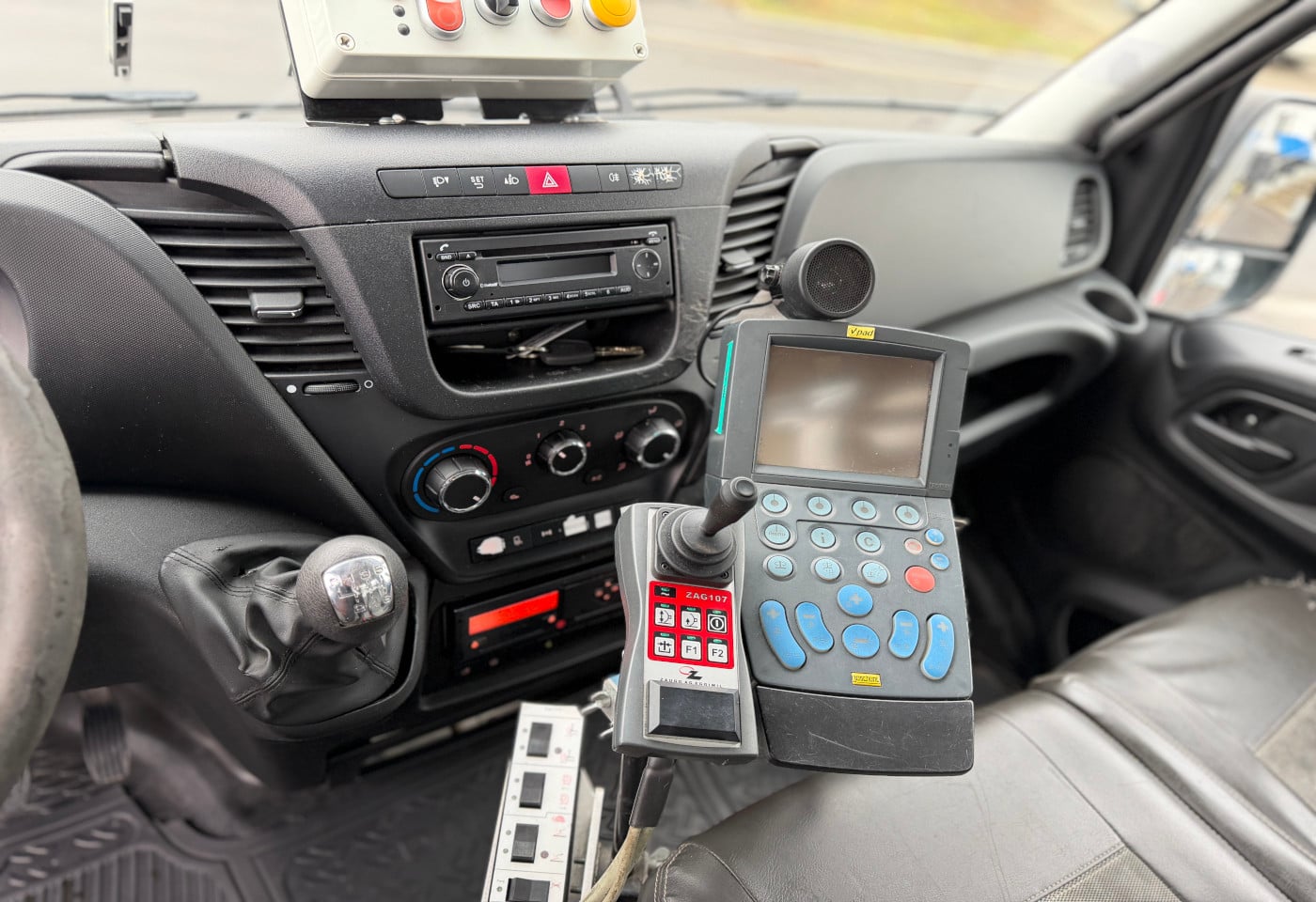 MOTO6625_2821075 vehicle image