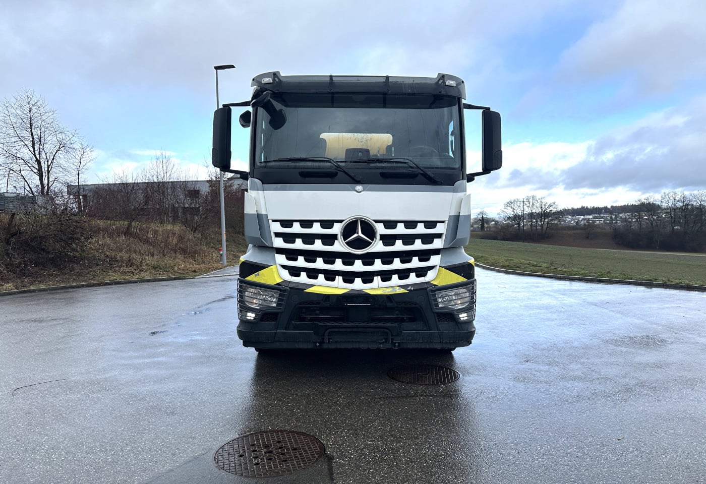 MOTO6625_2829103 vehicle image