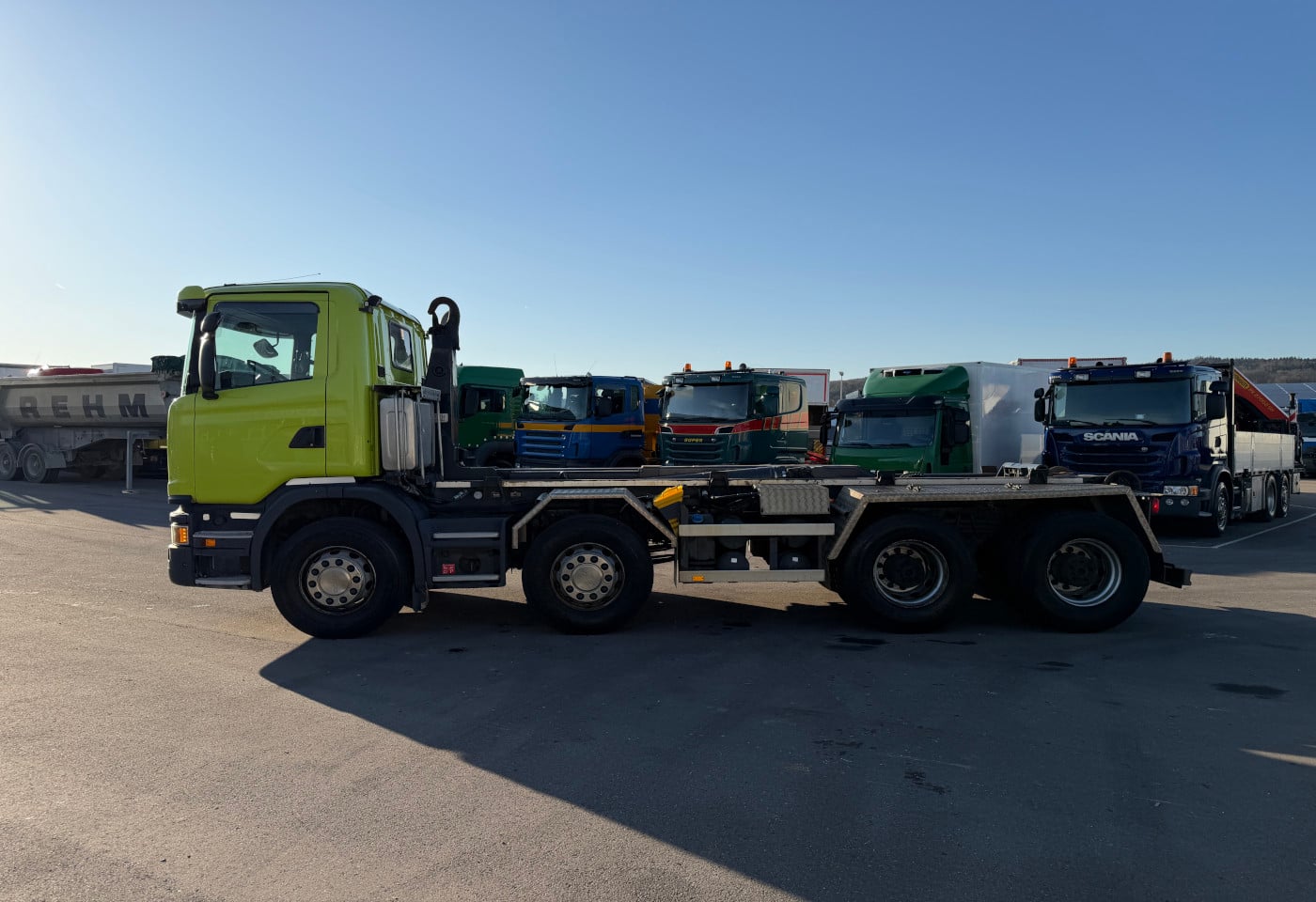 MOTO6625_2836223 vehicle image