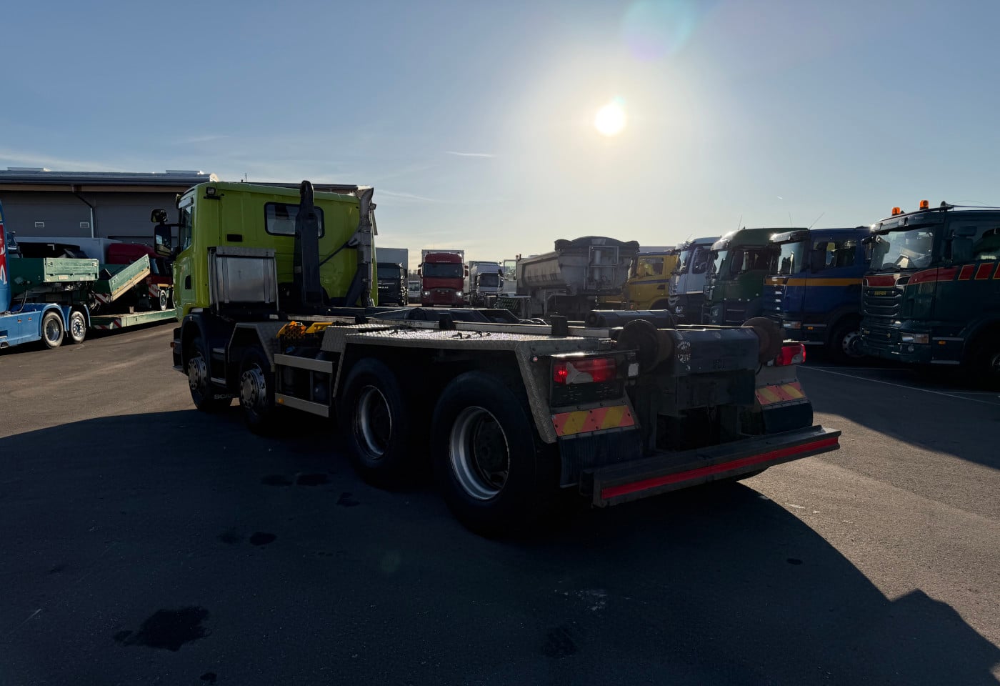 MOTO6625_2836223 vehicle image