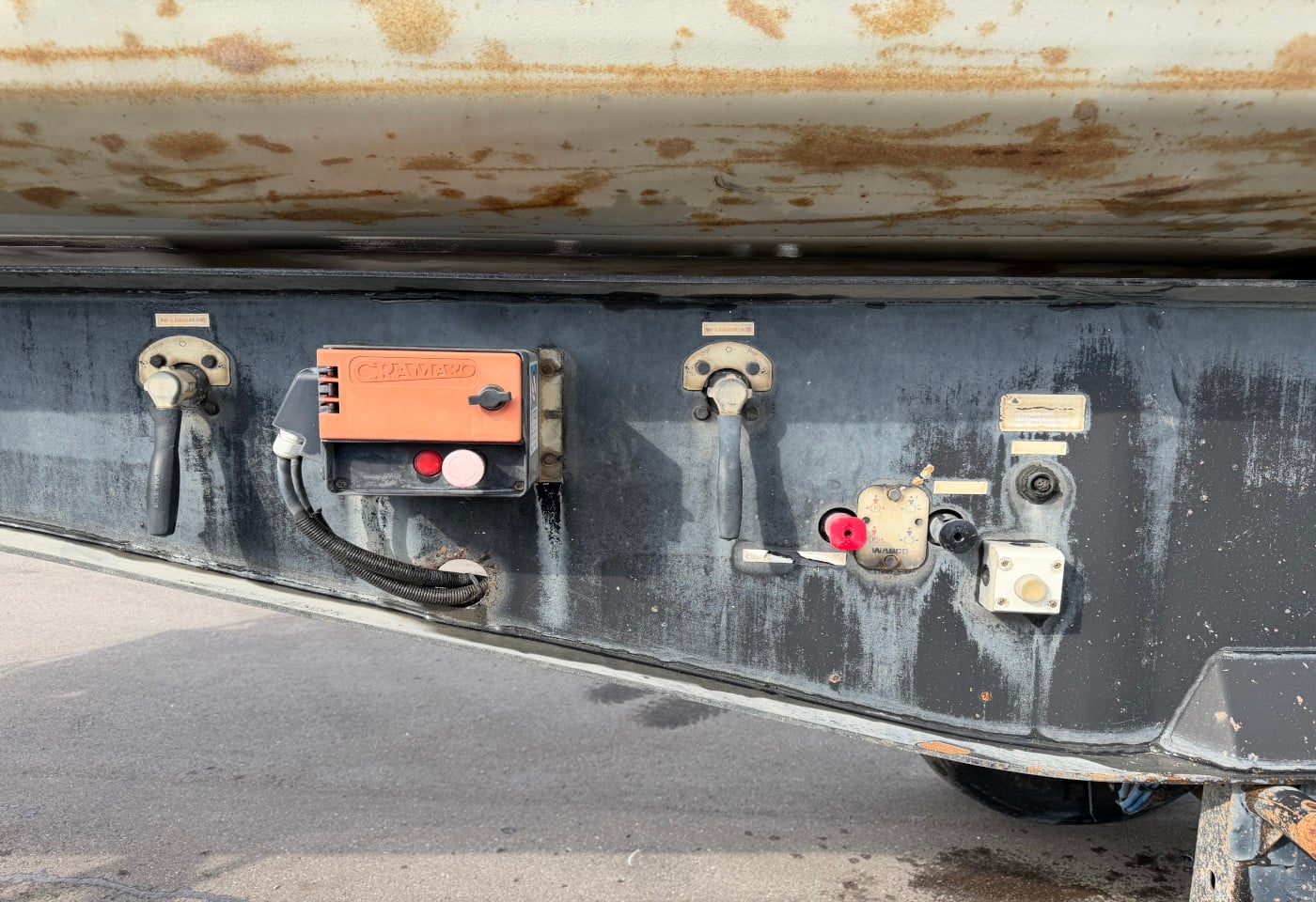 MOTO6625_2838392 vehicle image