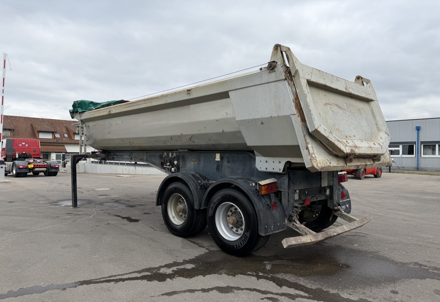 MOTO6625_2839254 vehicle image