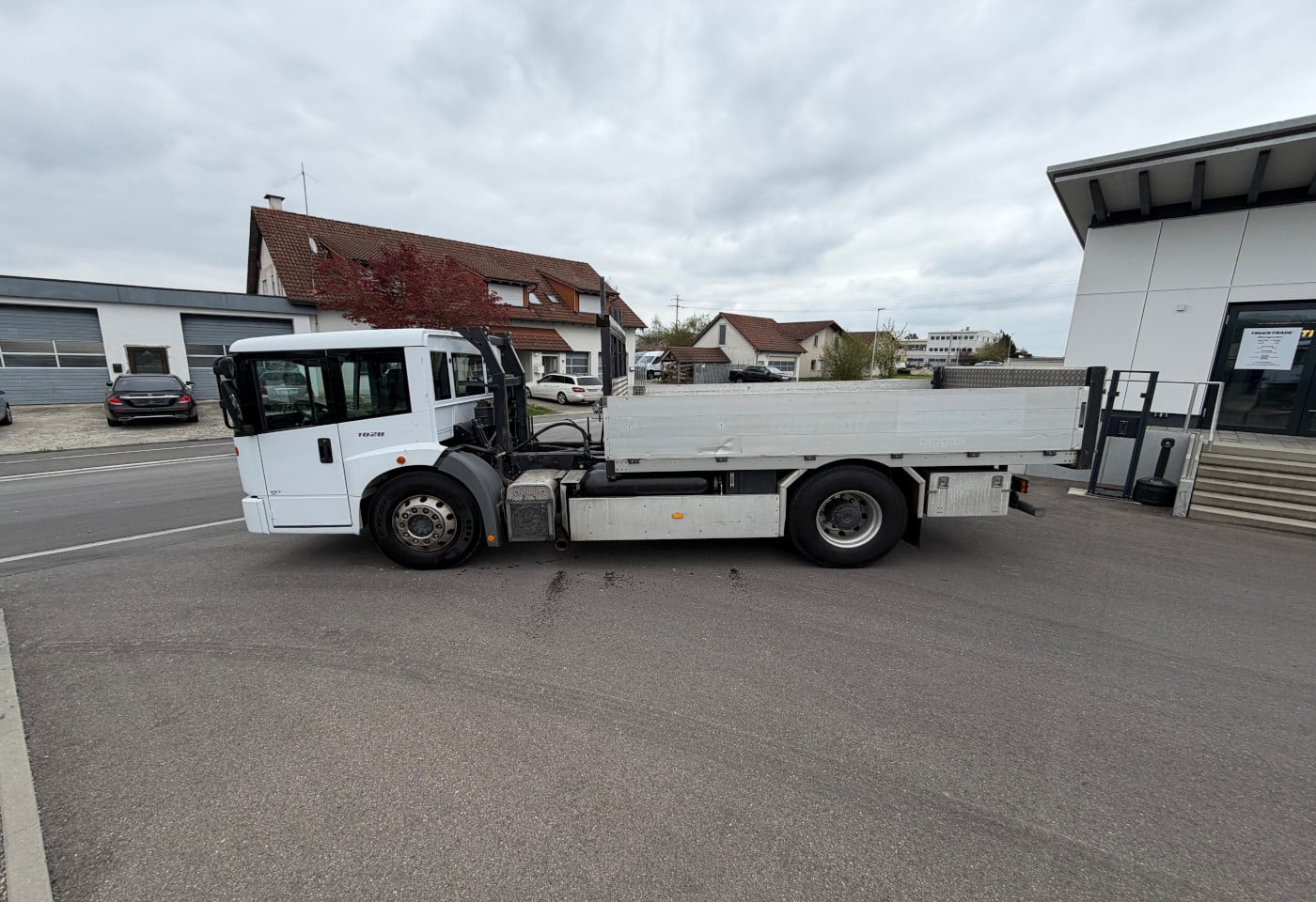 MOTO6625_2885236 vehicle image