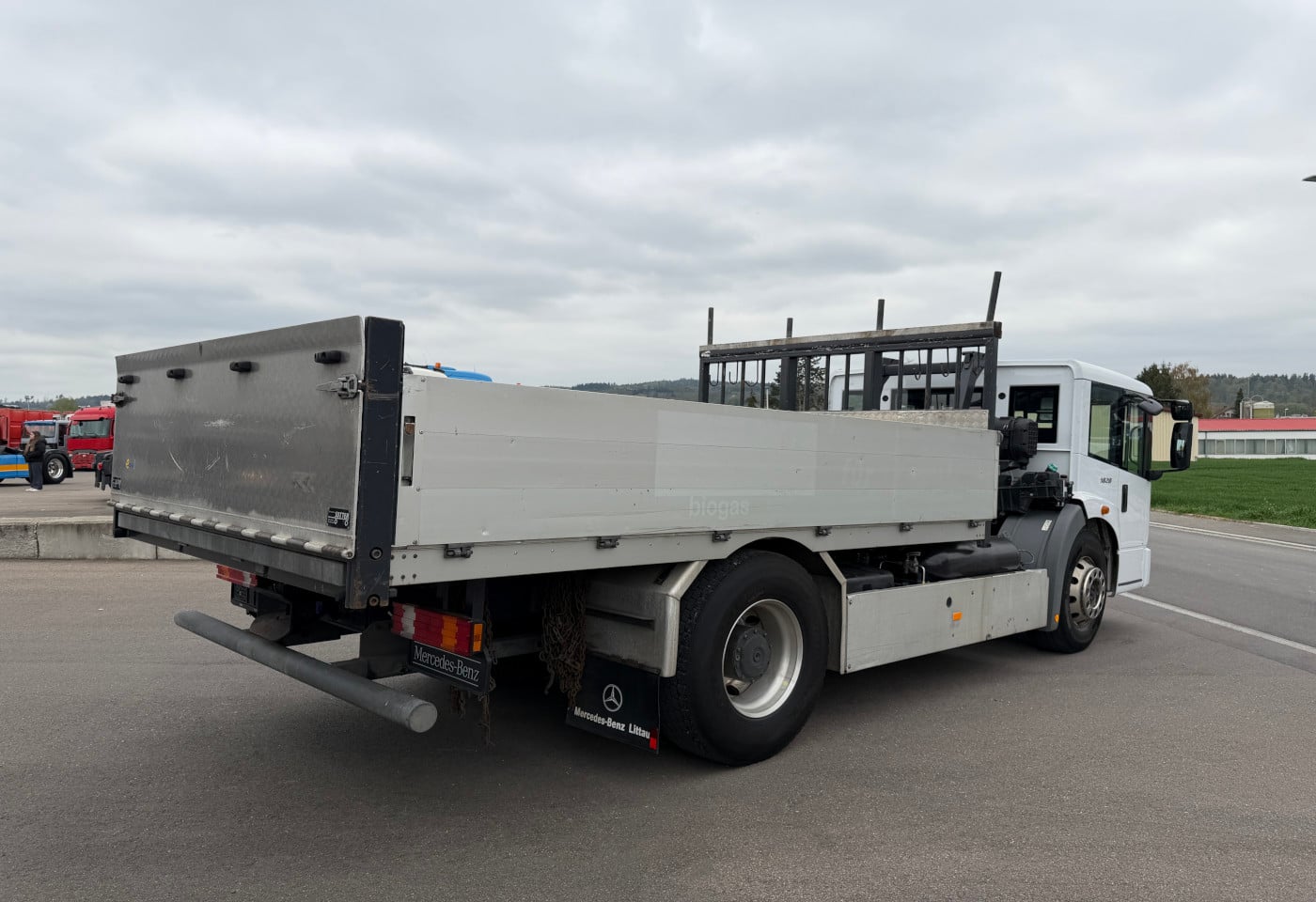 MOTO6625_2885236 vehicle image