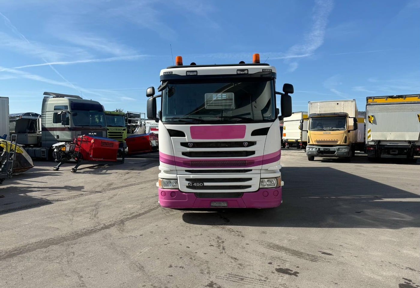 MOTO6625_2835375 vehicle image