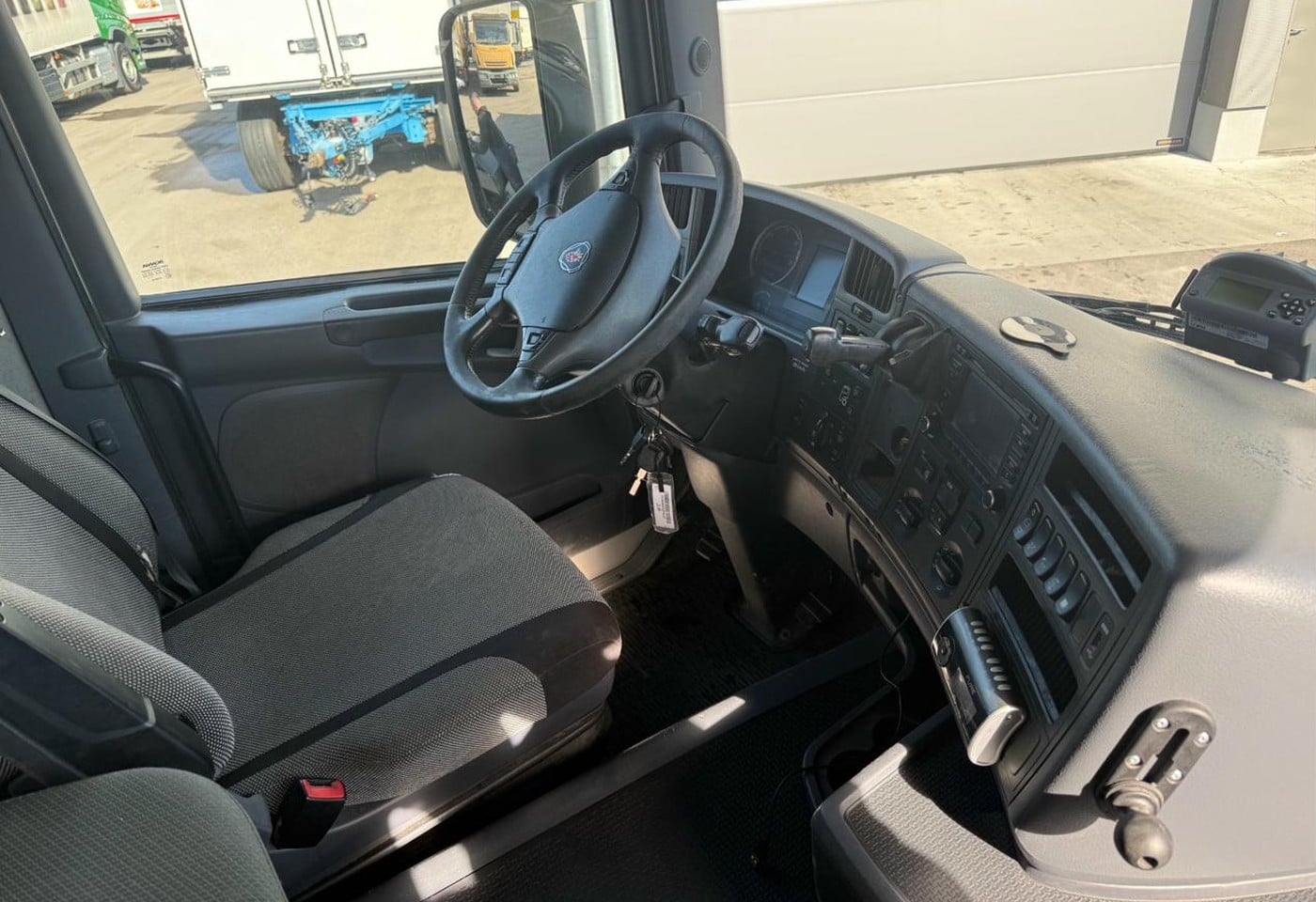 MOTO6625_2835375 vehicle image