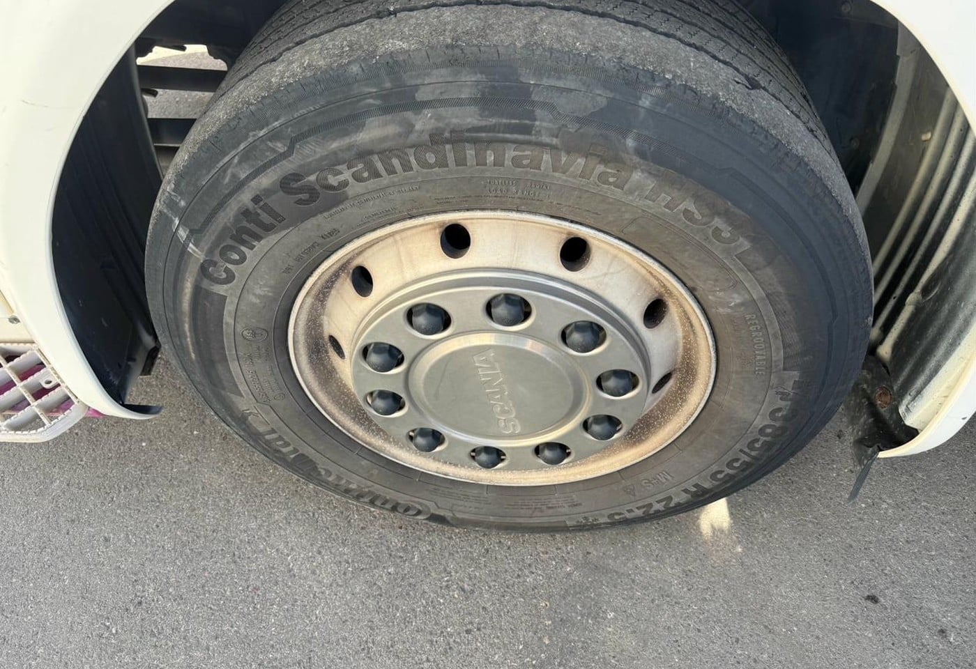 MOTO6625_2835375 vehicle image