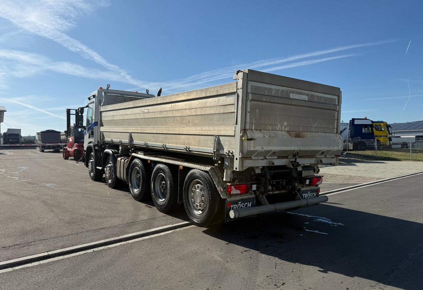 MOTO6625_2863583 vehicle image