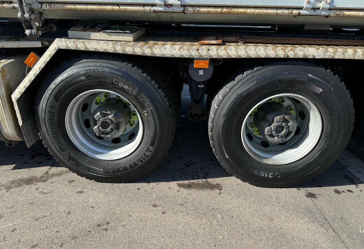 MOTO6625_2863583 vehicle image