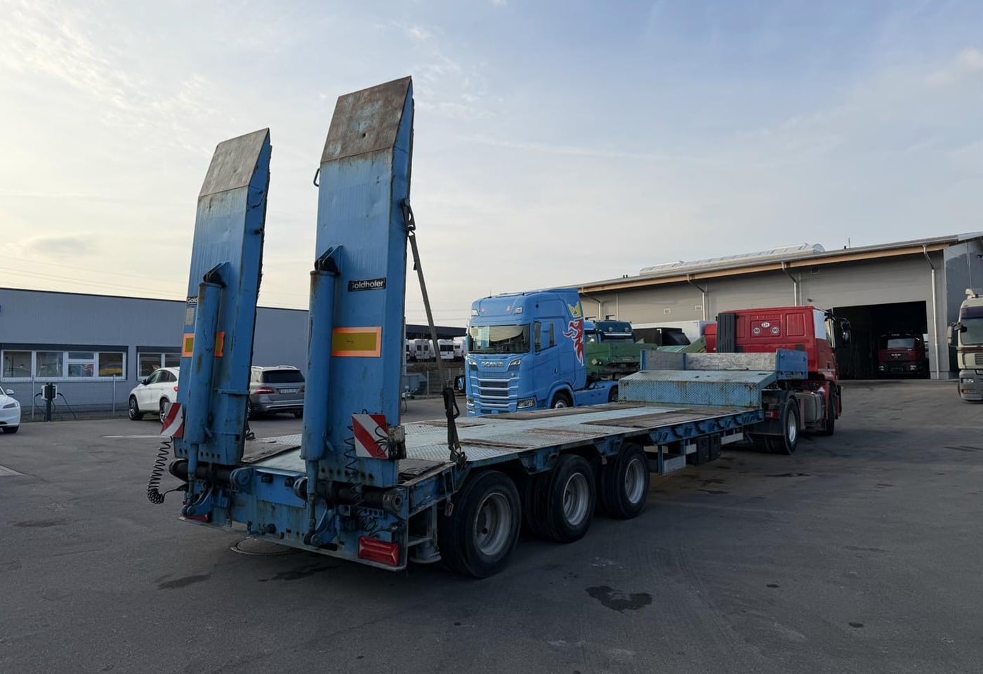 MOTO6625_2836850 vehicle image