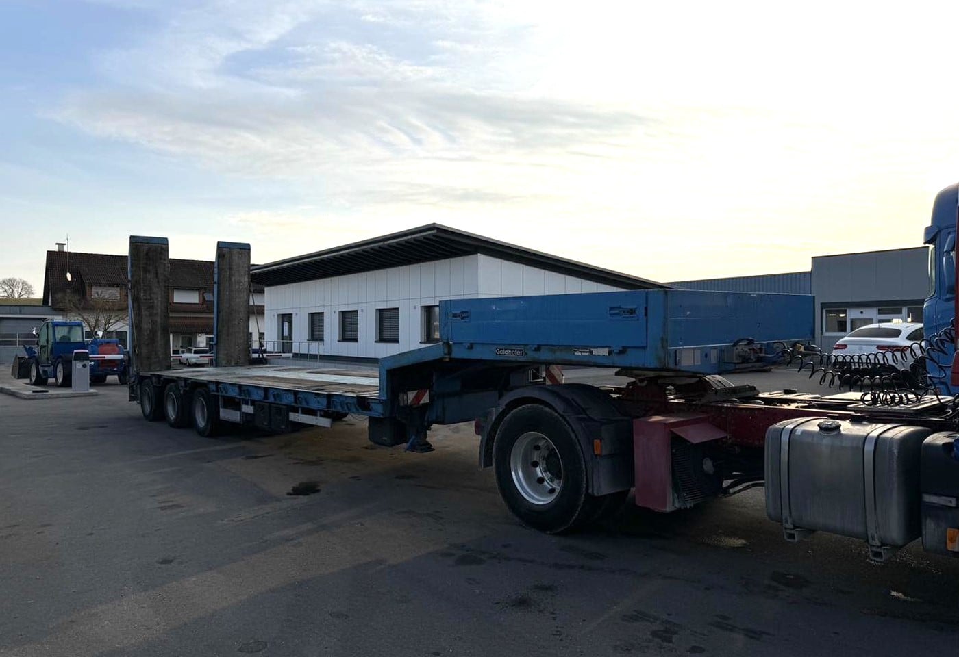 MOTO6625_2836850 vehicle image