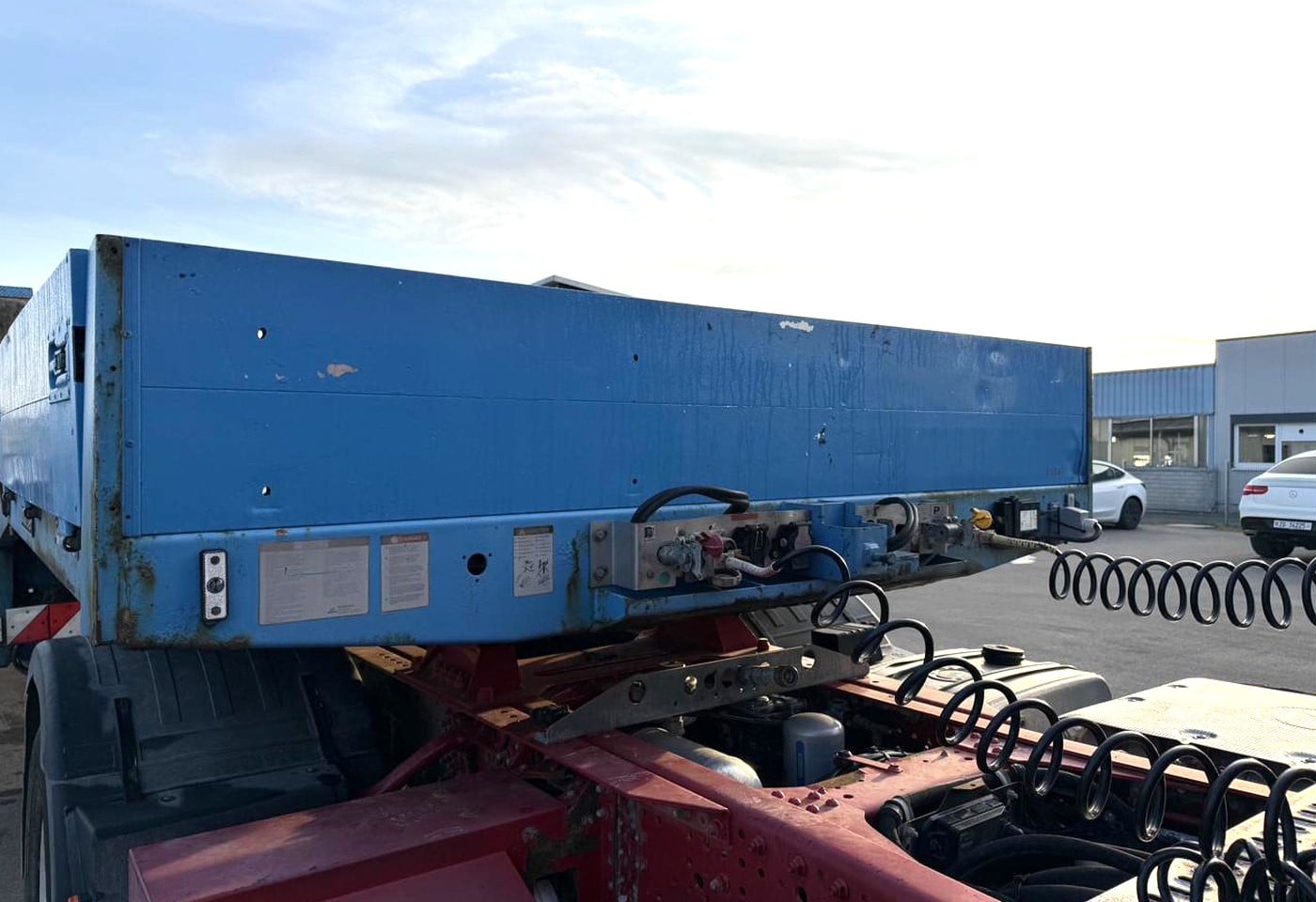 MOTO6625_2836850 vehicle image