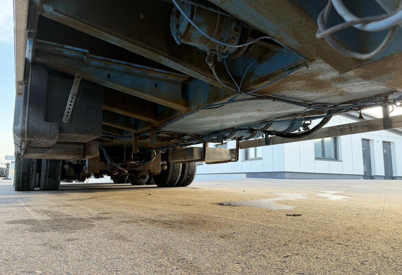 MOTO6625_2836850 vehicle image