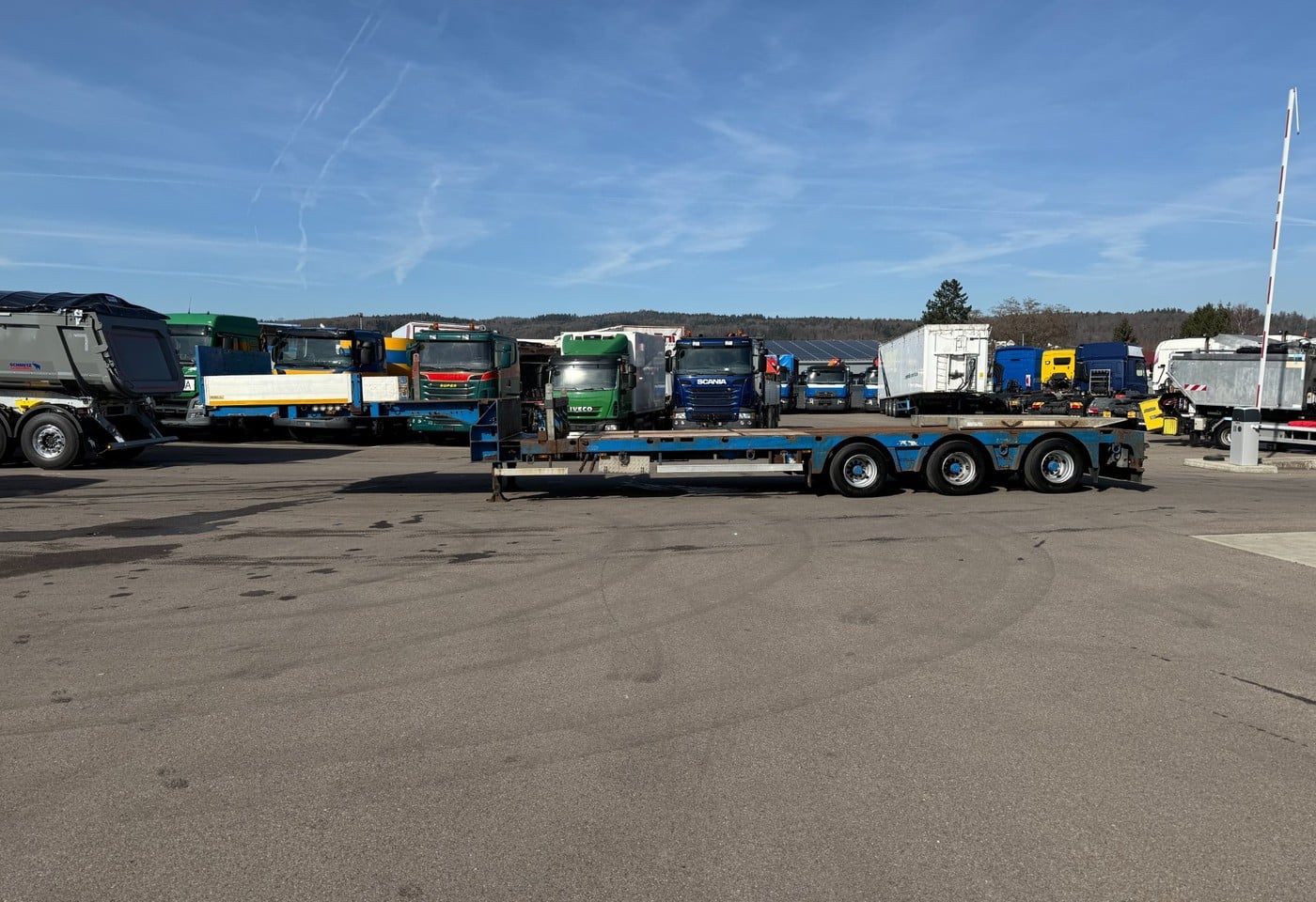 MOTO6625_2835308 vehicle image