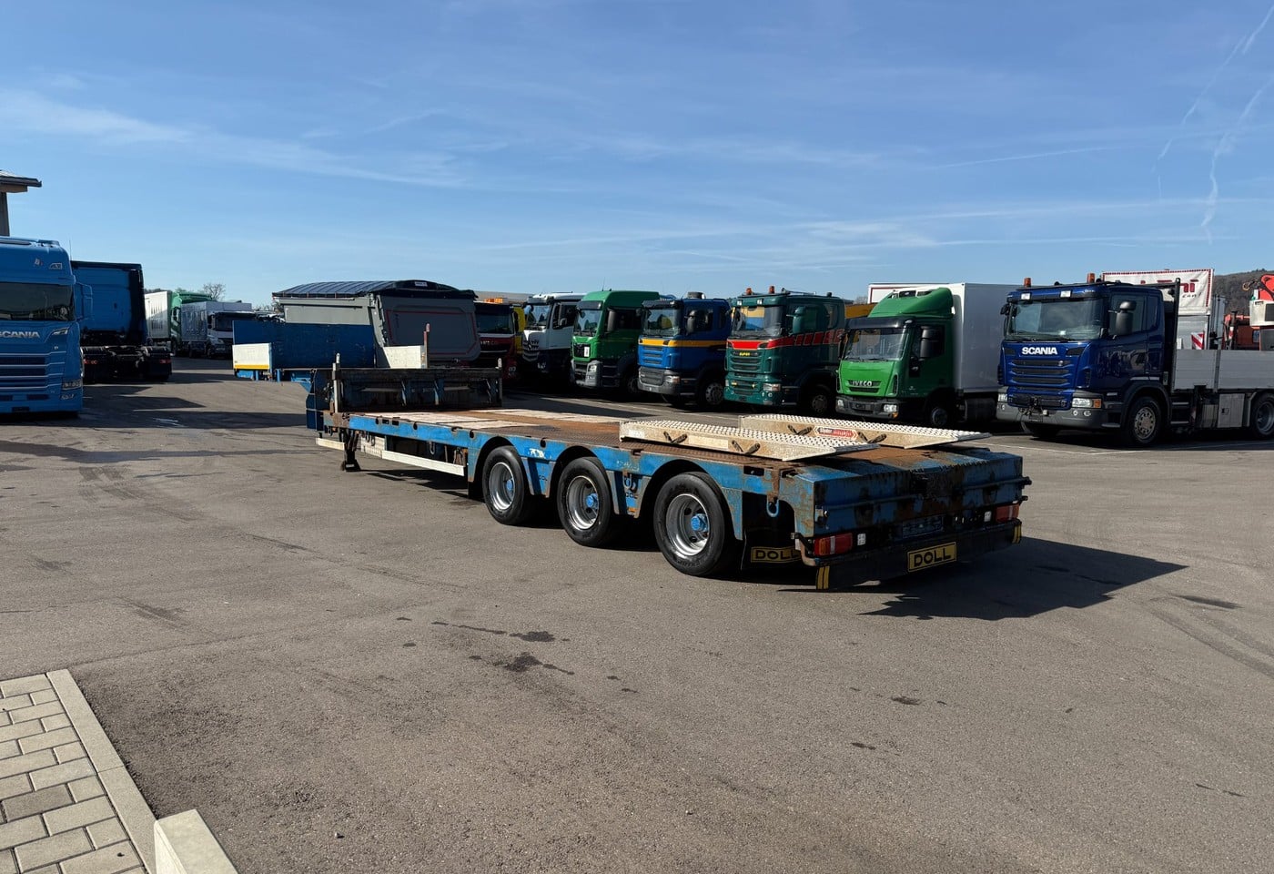 MOTO6625_2835308 vehicle image