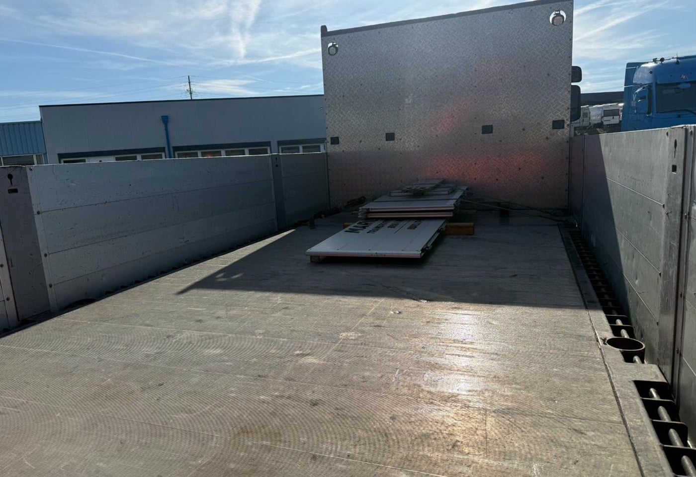 MOTO6625_2835224 vehicle image