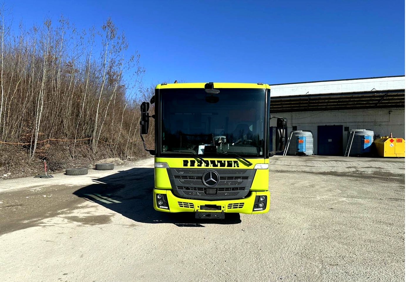 MOTO6625_2836768 vehicle image