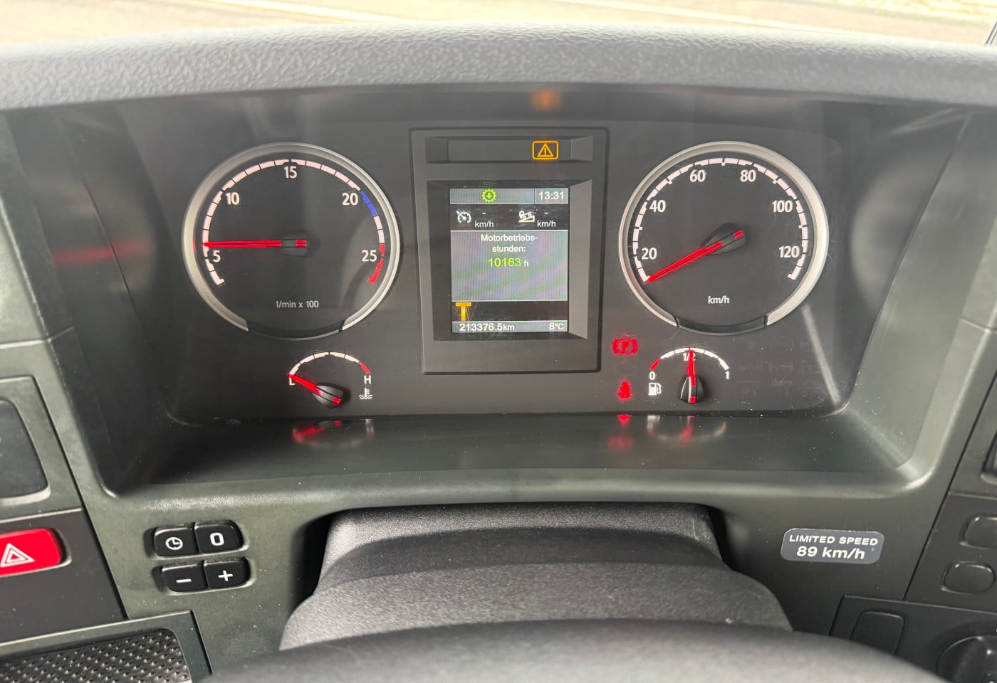 MOTO6625_2820206 vehicle image