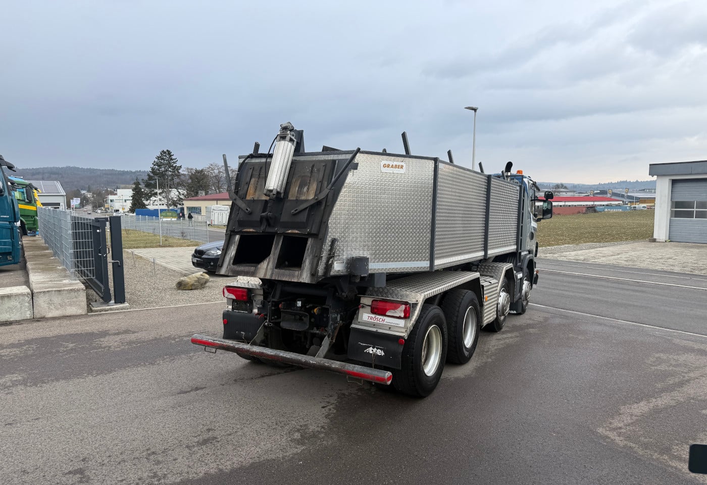 MOTO6625_2820206 vehicle image