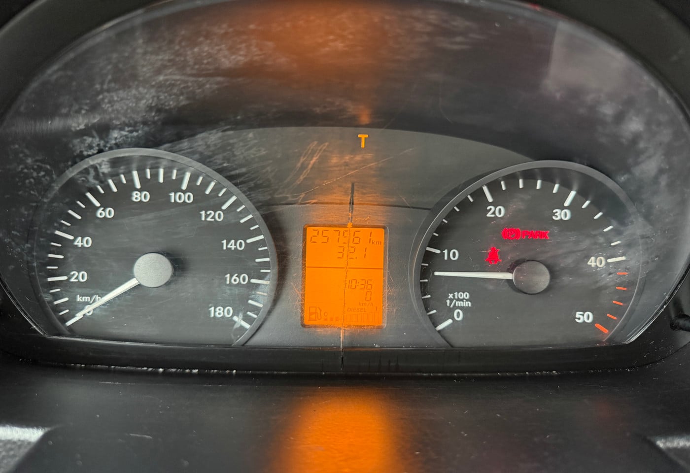 MOTO6625_2822415 vehicle image