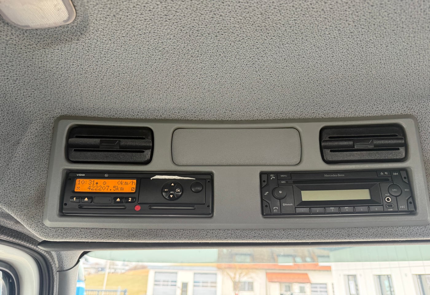 MOTO6625_2824010 vehicle image