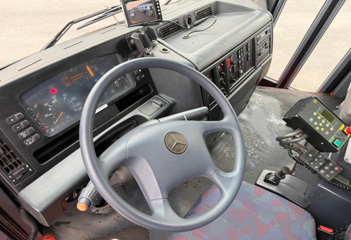 MOTO6625_2824300 vehicle image