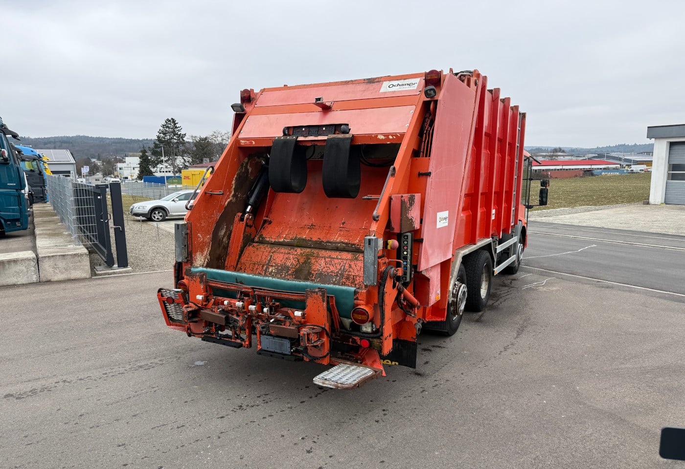 MOTO6625_2824300 vehicle image