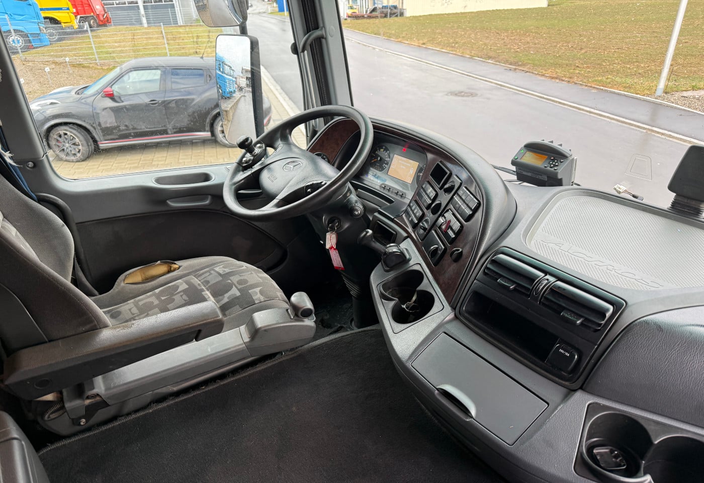 MOTO6625_2825636 vehicle image