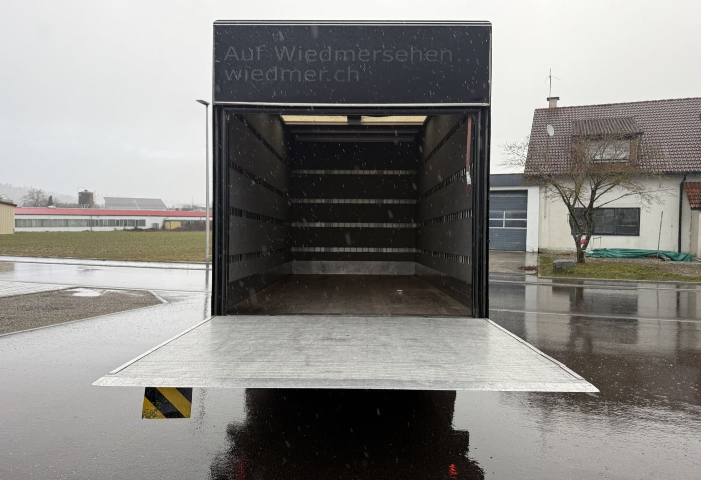 MOTO6625_2826225 vehicle image