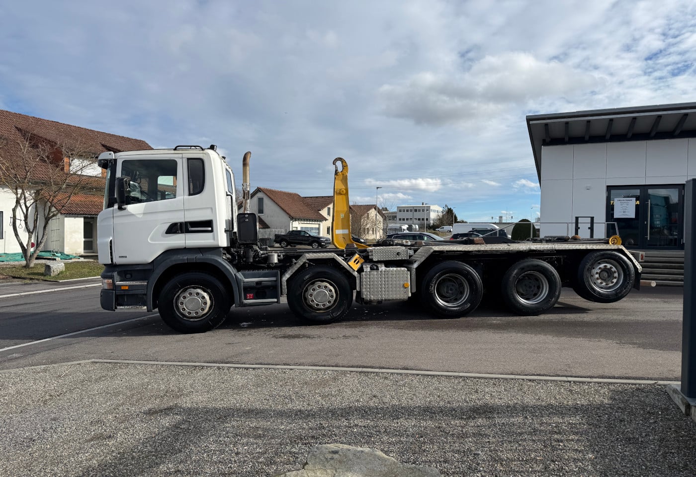 MOTO6625_2827307 vehicle image