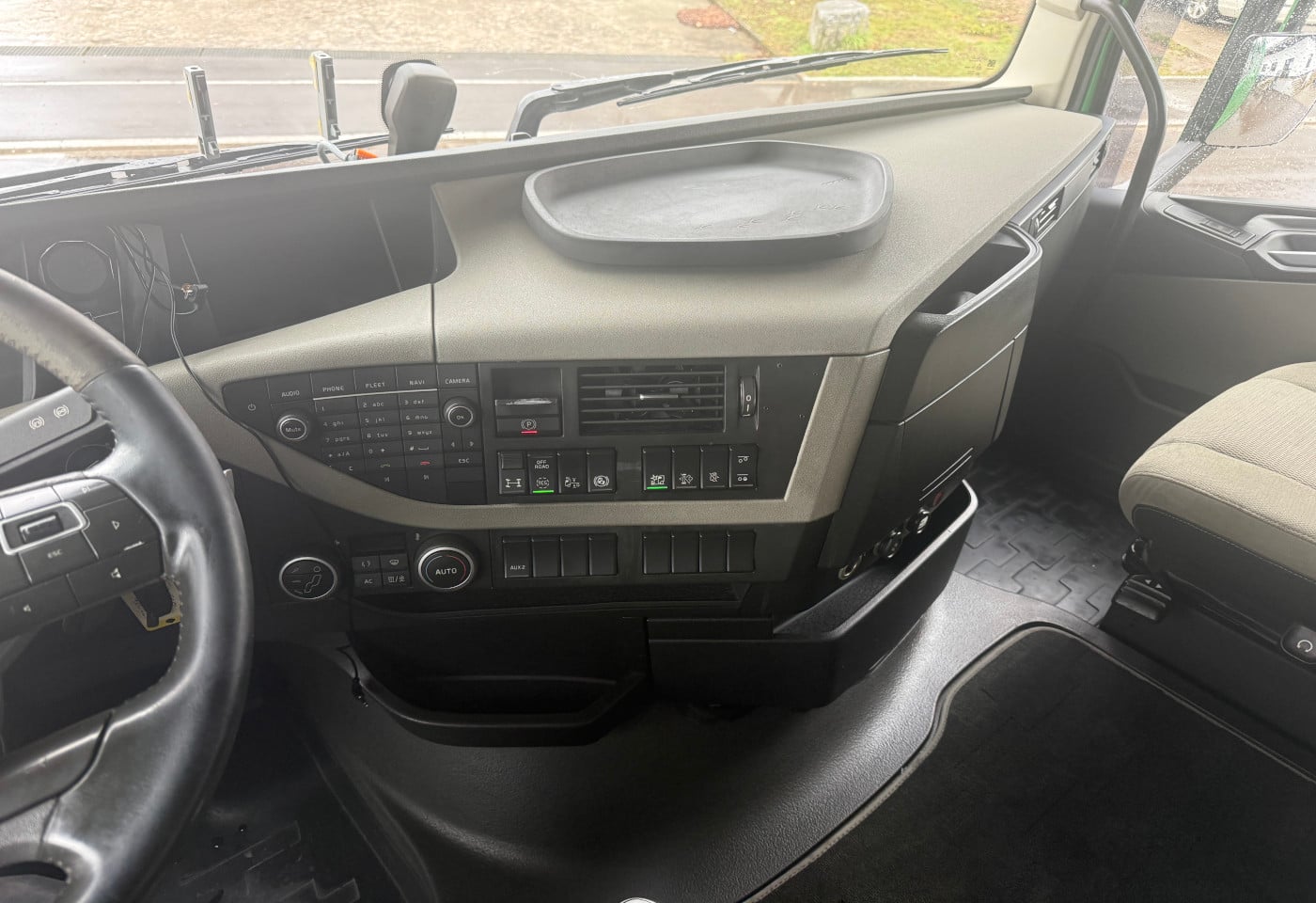 MOTO6625_2829194 vehicle image