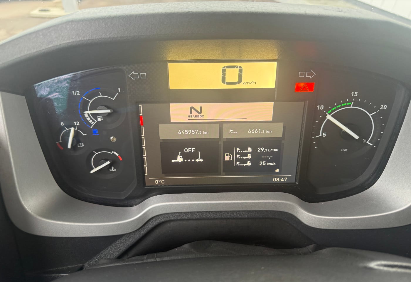 MOTO6625_2830296 vehicle image